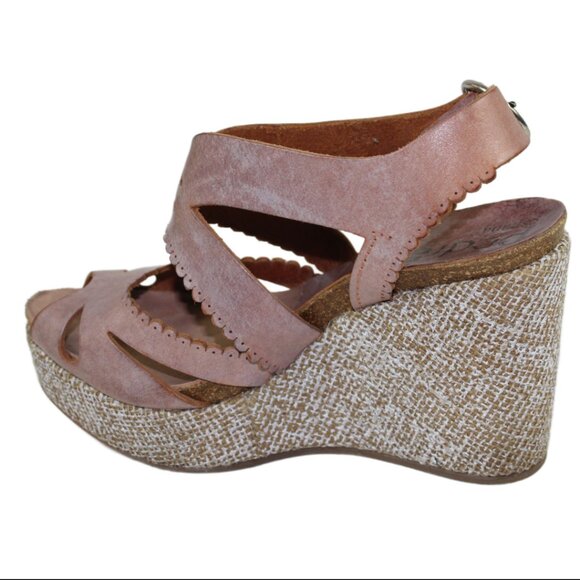 Pedro Garcia Pink Blush Leather Peep Toe Ankle Buckle Platform Wedge, Size 36.5 - Picture 6 of 8